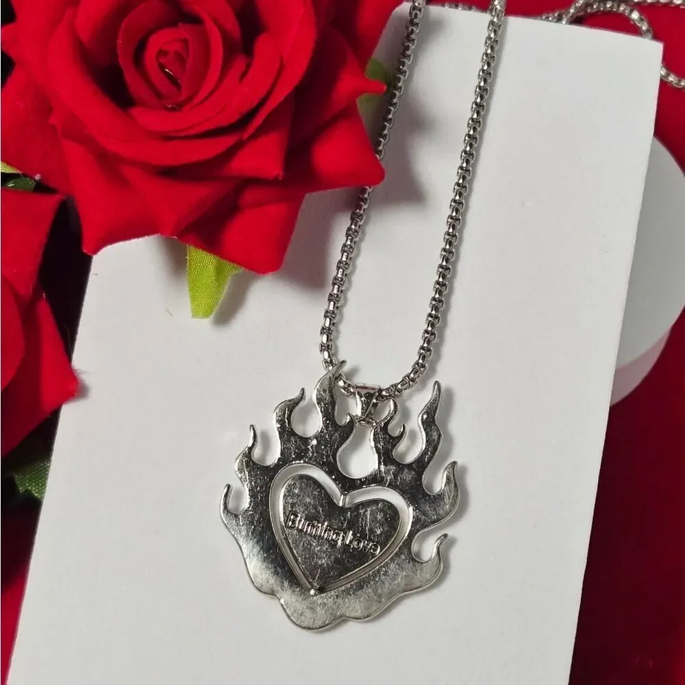 Men’s Burning Love Rotating Heart Pendant Necklace Stainless Steel 24